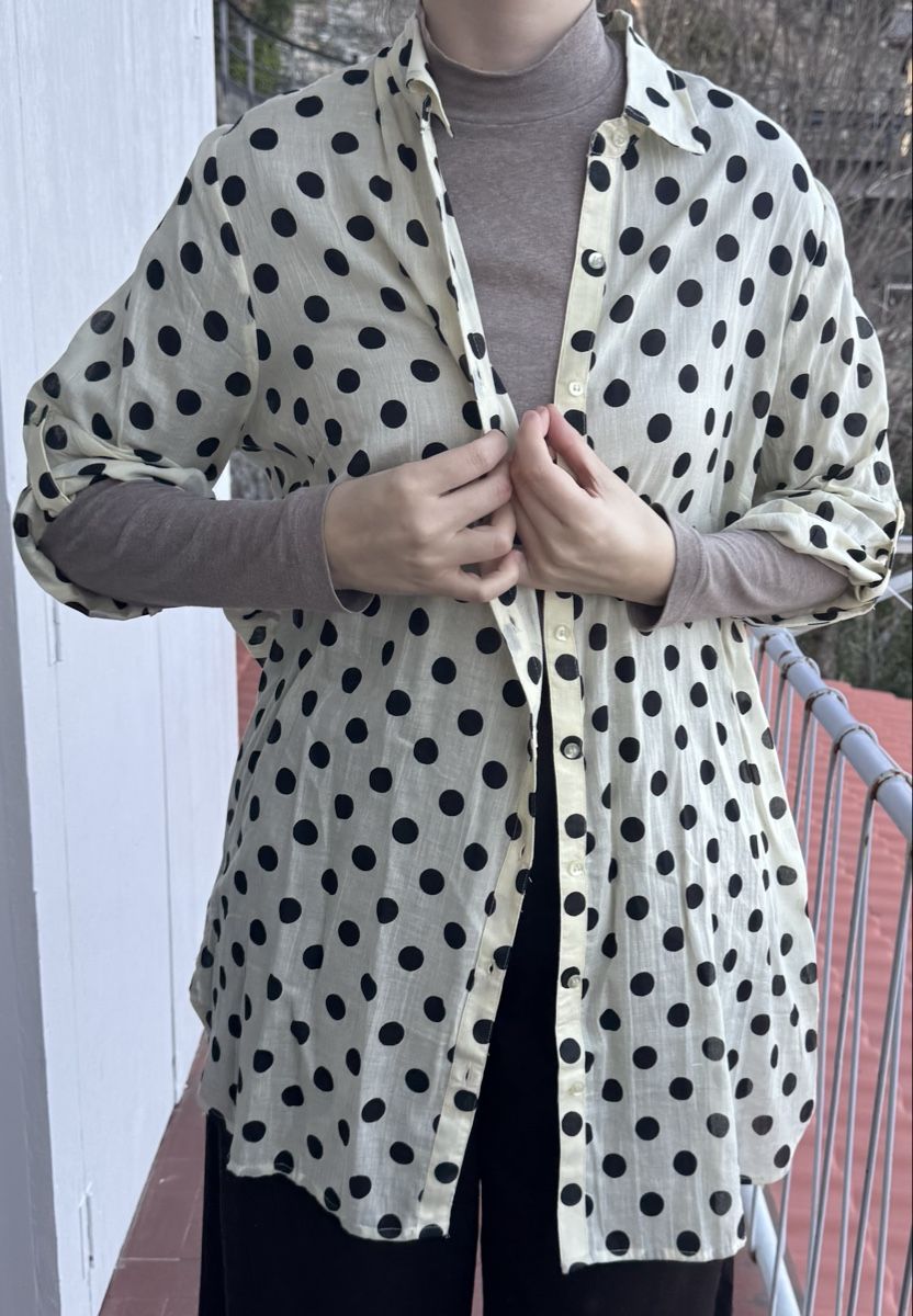 Camicette: Camicia a pois, taglia M, cotone 100% – Usato da Locarno venduto da tos_tgc9