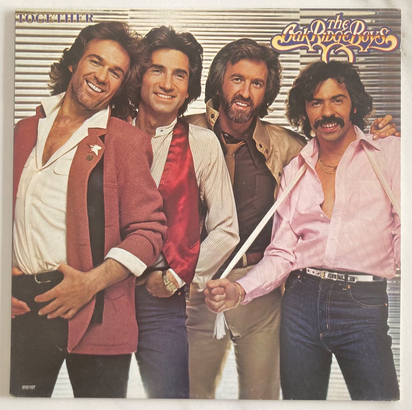 Vinyles: THE OAK RIDGE BOYS - TOGETHER – D'occasion à Poliez-Pittet par Newtown-Records