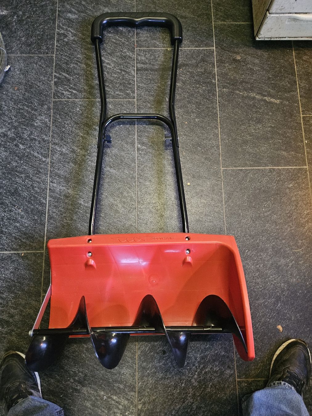 Tutte le macchine: Schneeschieber Schneeräumer Schneefräse Kunststoff rot – Nuovo (secondo la descrizione) da Oberburg venduto da znas 2