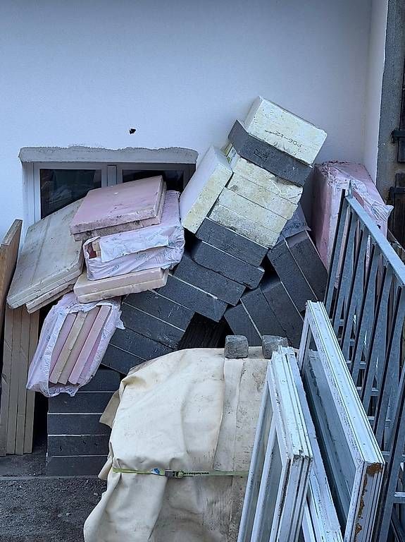 Altri materiali per l'edilizia: Isolation kisodur - Isolation de façade 16 – Usato da Chailly Montreux venduto da MullerSarl
