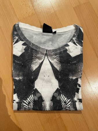 Stylisches T-Shirt von WE Fashion, Grösse M