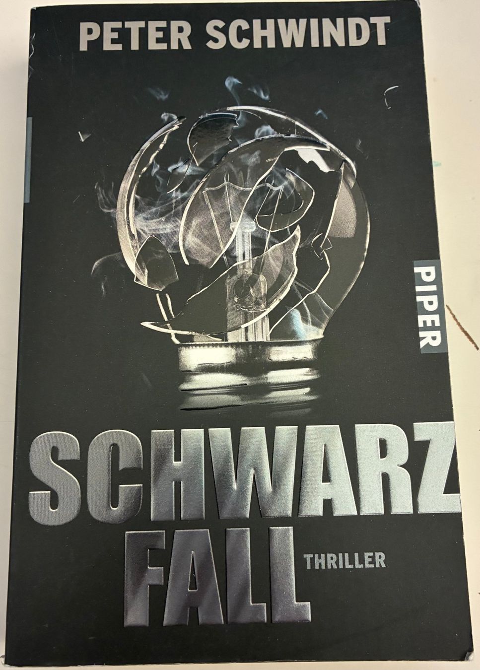 Libri: Peter Schwindt - Schwarzfall - Thriller -Top Zustand! – Usato da Reutlingen venduto da Gianni16