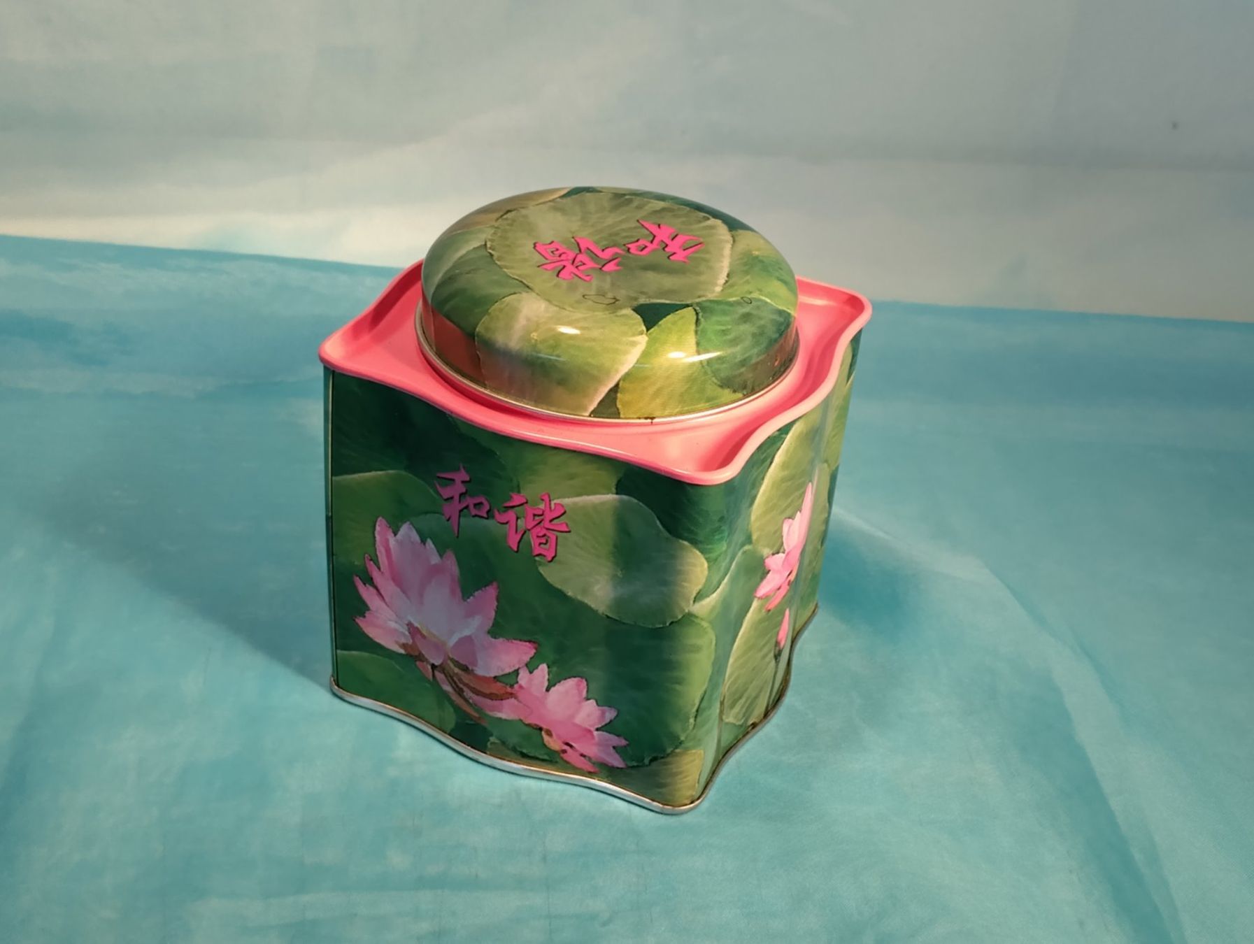 Autres décorations & accessoires: Blechbüchse, Teebüchse, Seerosen – D'occasion à Bellach par JingleCherry 1
