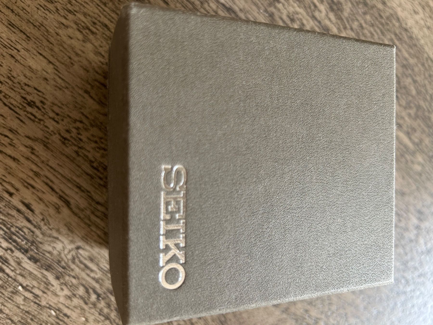 Seiko Montres: SEIKÖ Automatic SNZH55K1 – D'occasion à Küsnacht ZH par RGW33 5