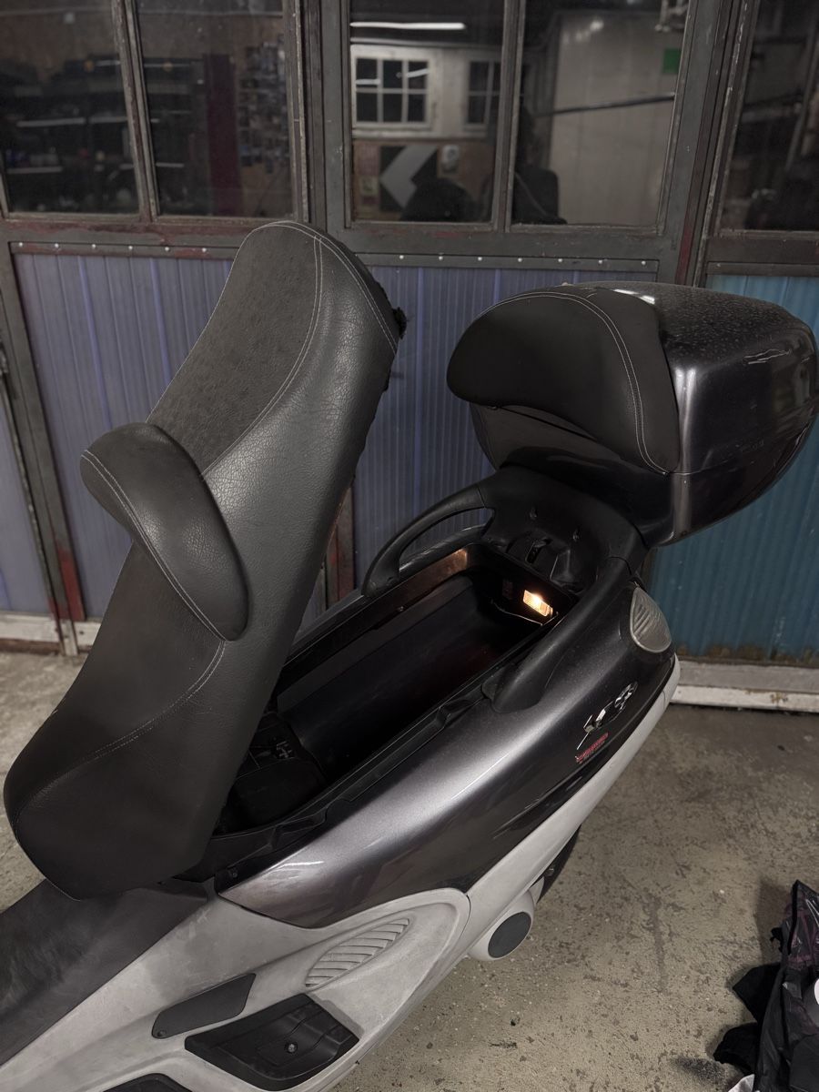 Piaggio Scooter: Piaggio X9 250 – Usato da Mühlethurnen venduto da Schmidts 3
