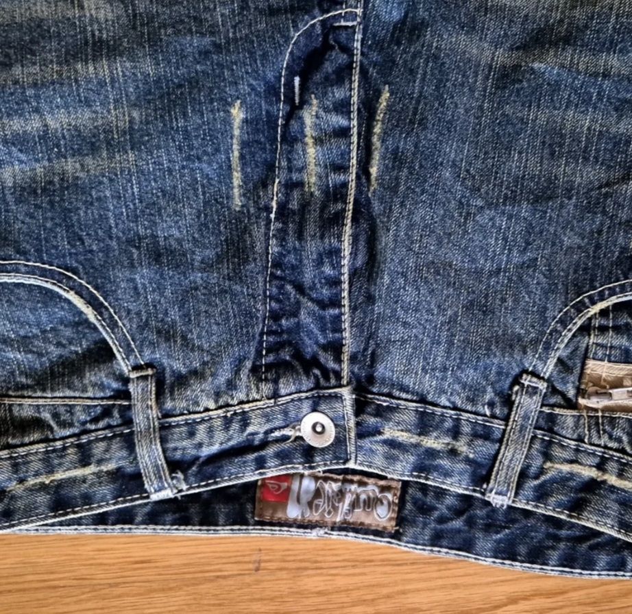 Pantalons: quicksilver baggy jorts – D'occasion à Sarnen par Fashionstuff 2