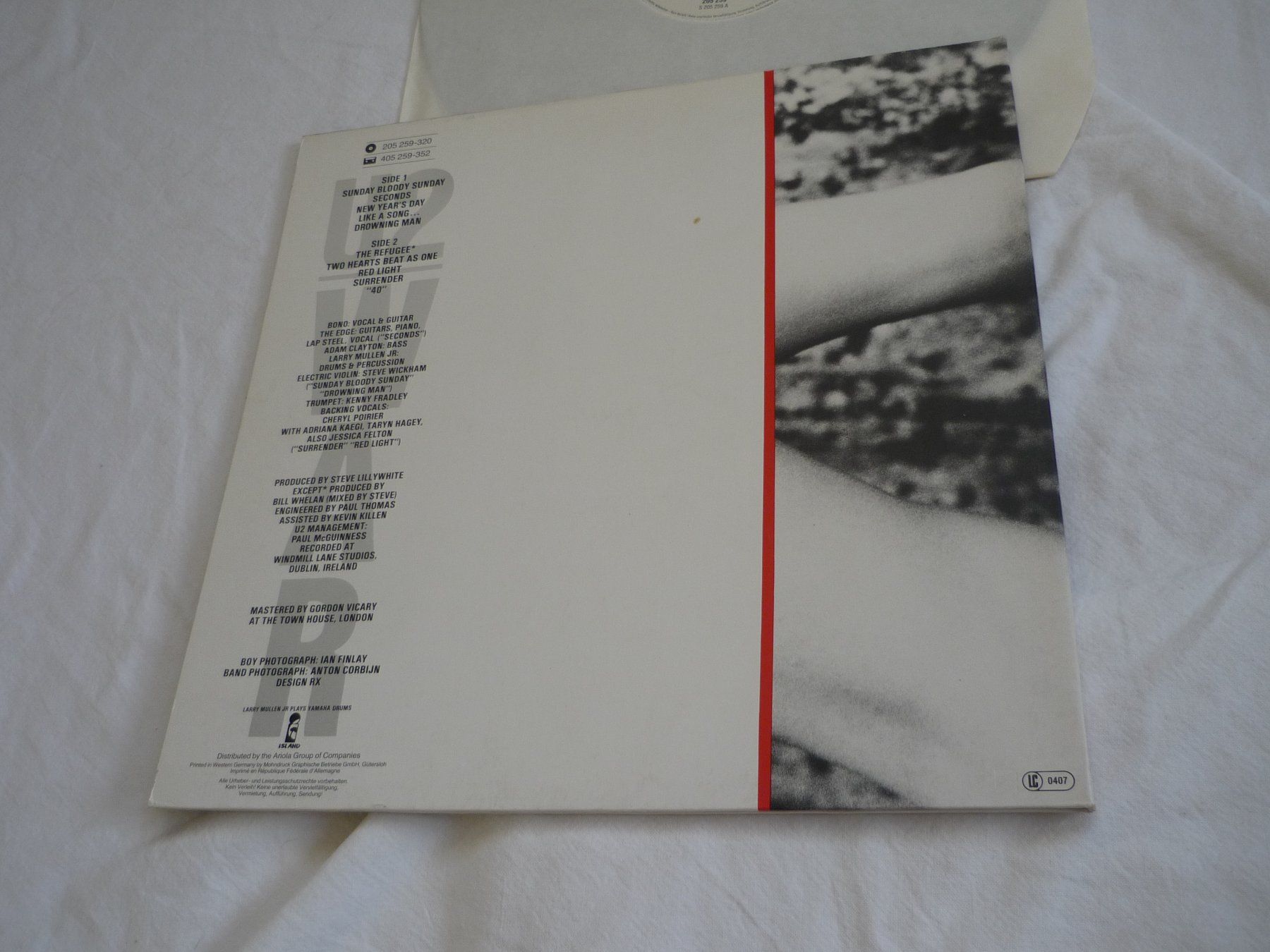 Dischi in vinile: 1x 12" Schallplatte - U2 War – Usato da Beringen venduto da Flatretriever 4