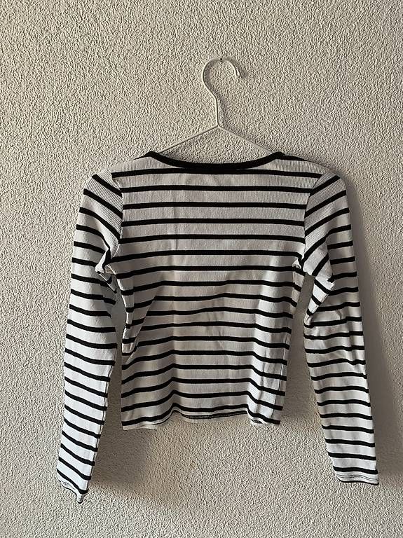 Tops: Streifen Oberteil Schwarz Weiss – Gebraucht aus Wahlen b. Laufen von Jeanine_T 1