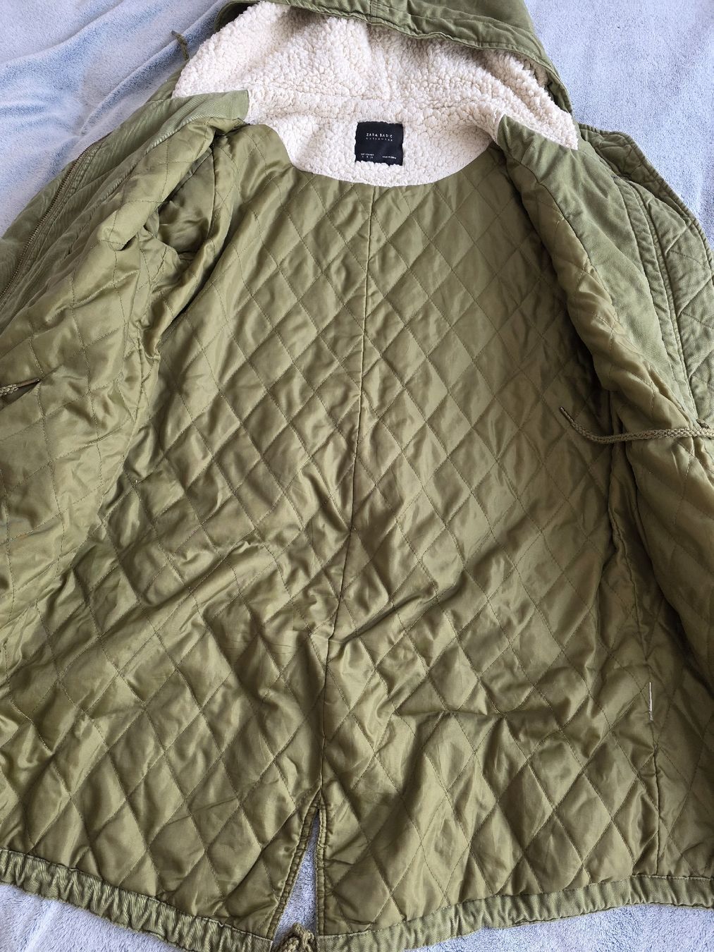 Zara Giacche: Zara Winterparka mit Print, Gr. S – Nuovo (secondo la descrizione) da St Gallen venduto da vir_5kgt 4