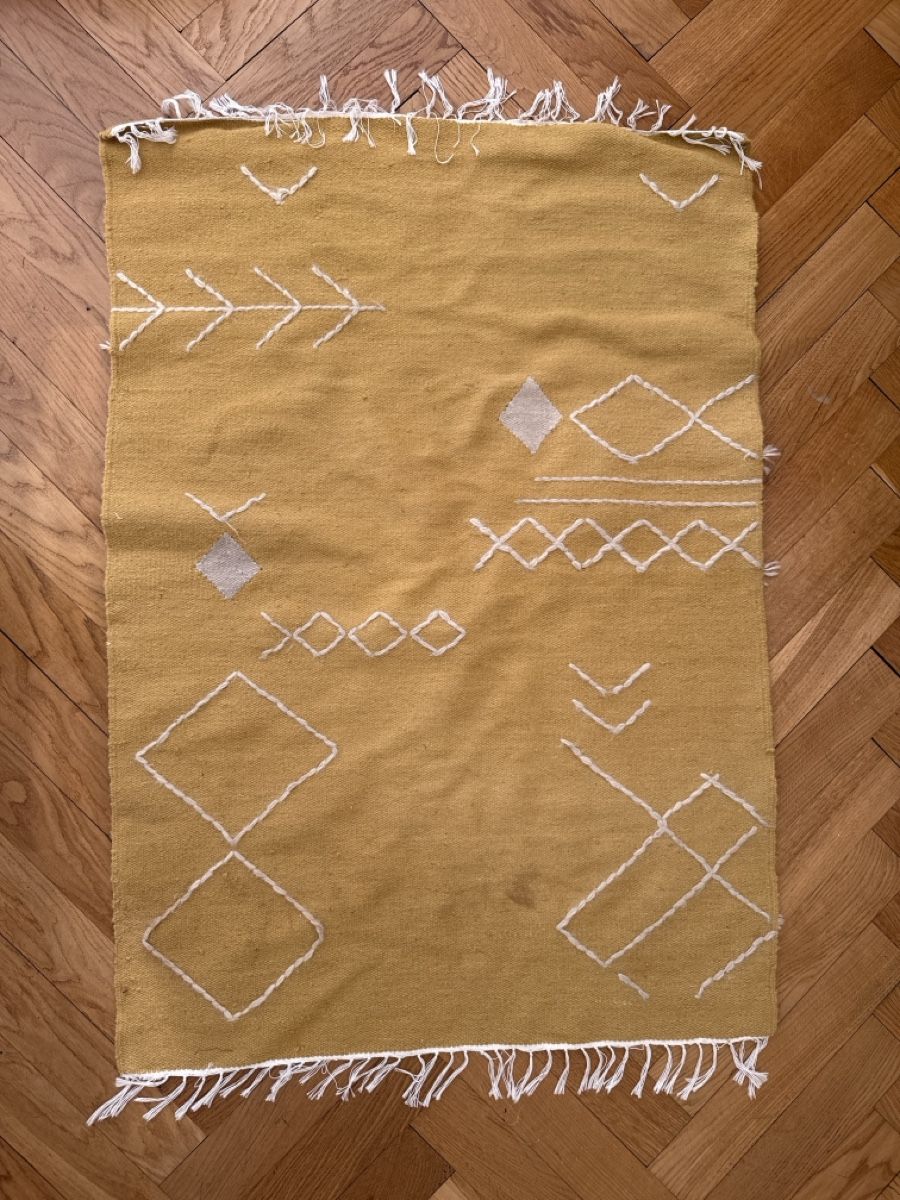 Teppiche: Teppich gelb mit Fransen – Gebraucht aus Bern von mutz147