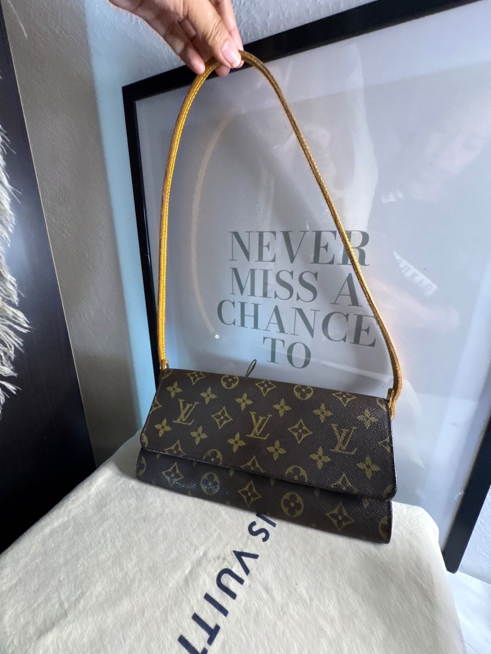 Louis Vuitton Borse da donna: LOUIS VUITTON POCHETTE – Usato da Les Geneveys-sur-Coffrane venduto da LVMM 3