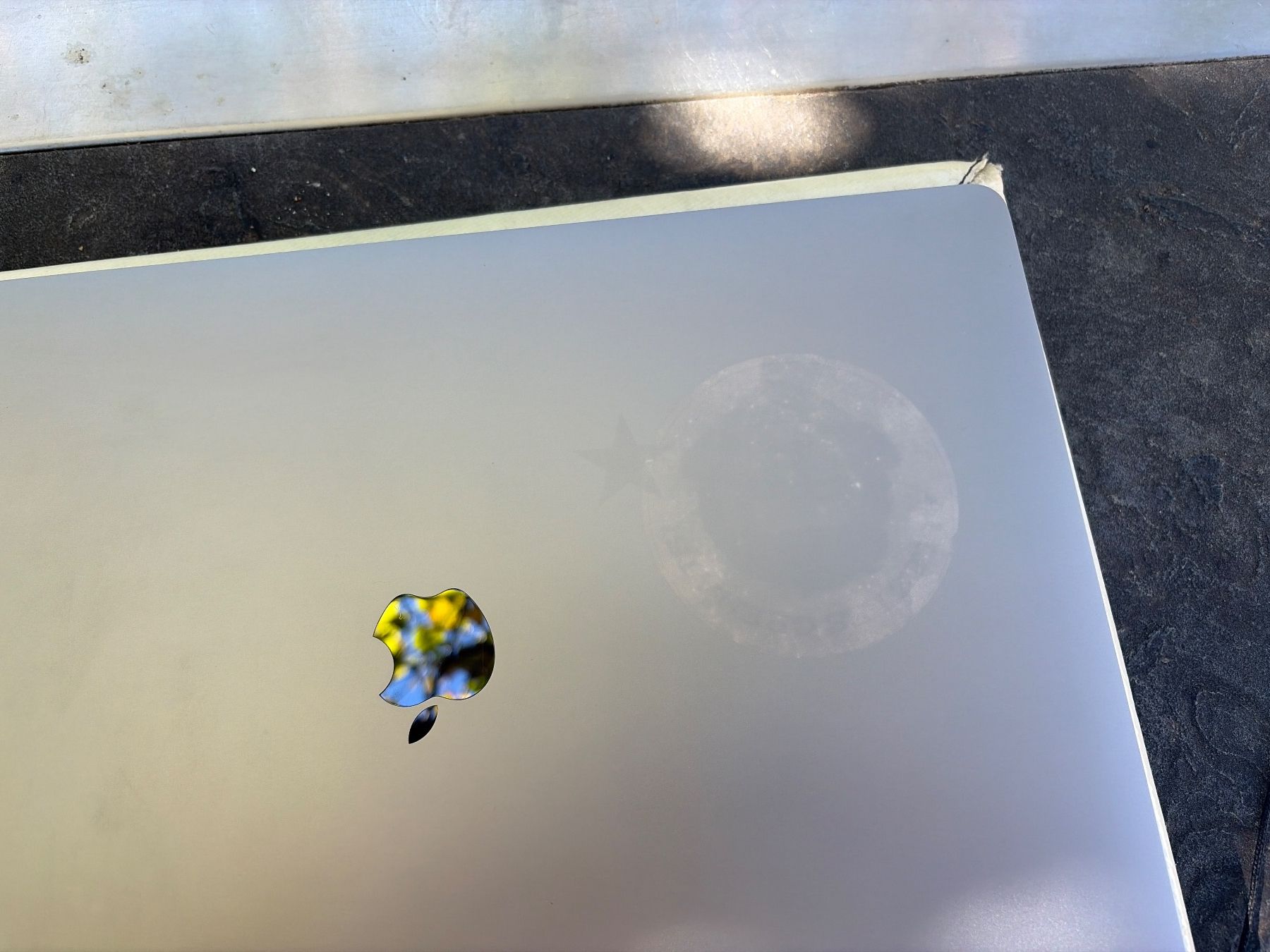 Apple Notebooks: MacBook Pro 16“, Space Gray, 16 GB RAM – Gebraucht aus Vogelsang AG von hannahlea 9