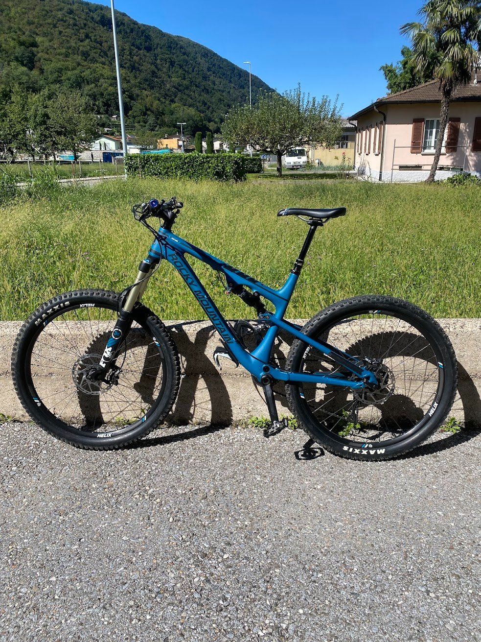 Biciclette: Rocky Mountain Altitude 750 MSL 2016 – Usato da Riva San Vitale venduto da Flat86