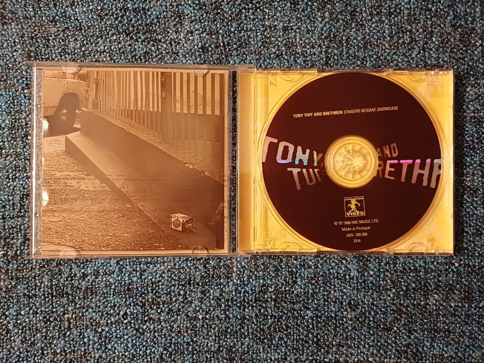 CD: Tony Tuff and brethren "Singers reggae showcase" CD – Usato da Begnins venduto da Drastic-Sound 2