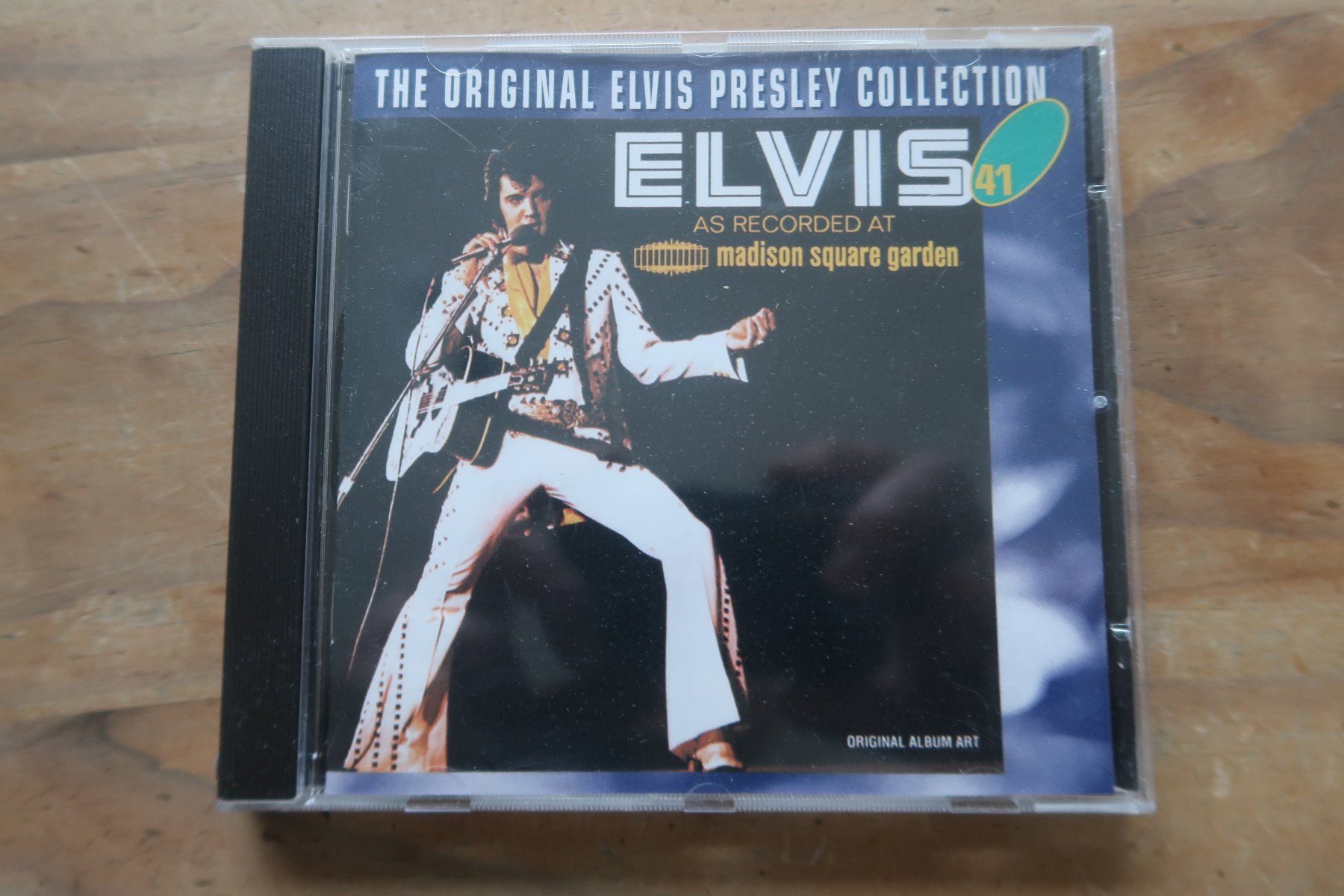 CD: ELVIS PRESLEY - AS RECORDED AT MADISON SQUARE GARDEN - CD – Usato da Basel venduto da Patiscat