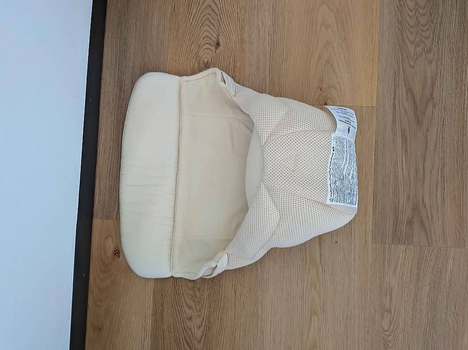 Ergo Baby Marsupi portabebè: Ergobaby Neugeboreneneinsatz – Usato da Cham venduto da swingi 1