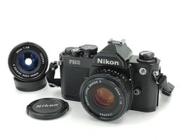 Nikon FM2n Kamera mit Objektiven 50 + 28mm guter Zustand