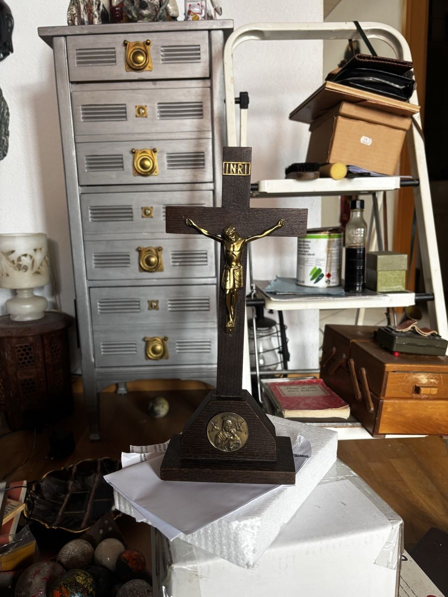 Statuette: Crucifix ancien  – Usato da Estavayer Le Lac venduto da sico1260 3
