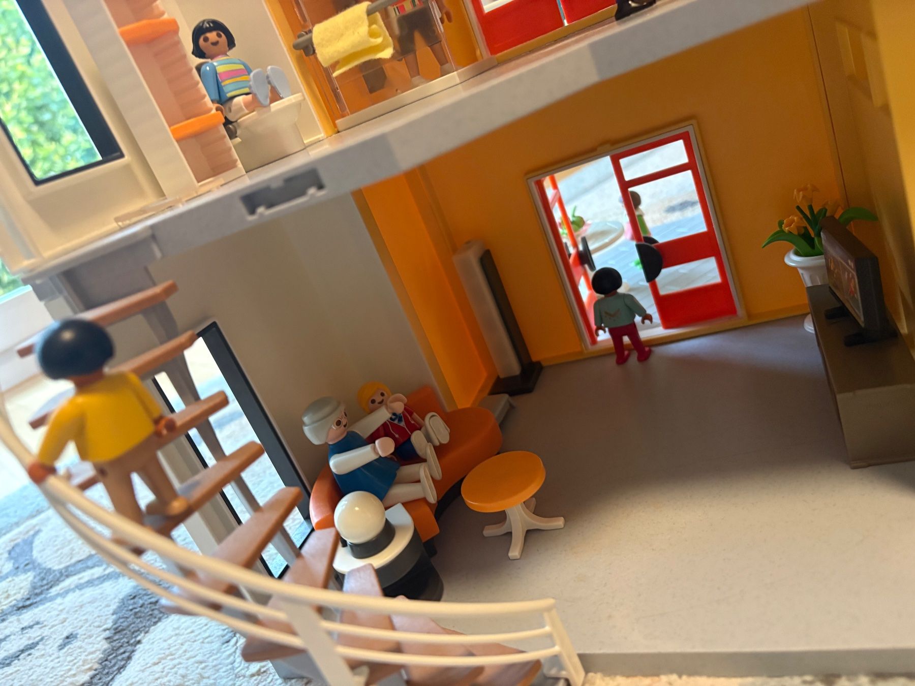 Playmobil Giocattoli: Playmobil Wohnhaus mit Einrichtung – Usato da Henggart venduto da Jacqueline_Kesseli 2