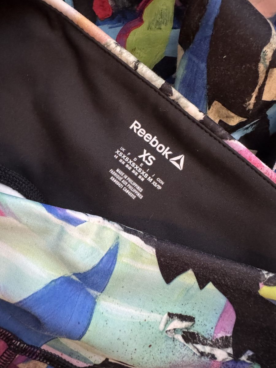 Reebok Leggings: Reebok Leggins  – D'occasion à Obfelden par cesarina10 4