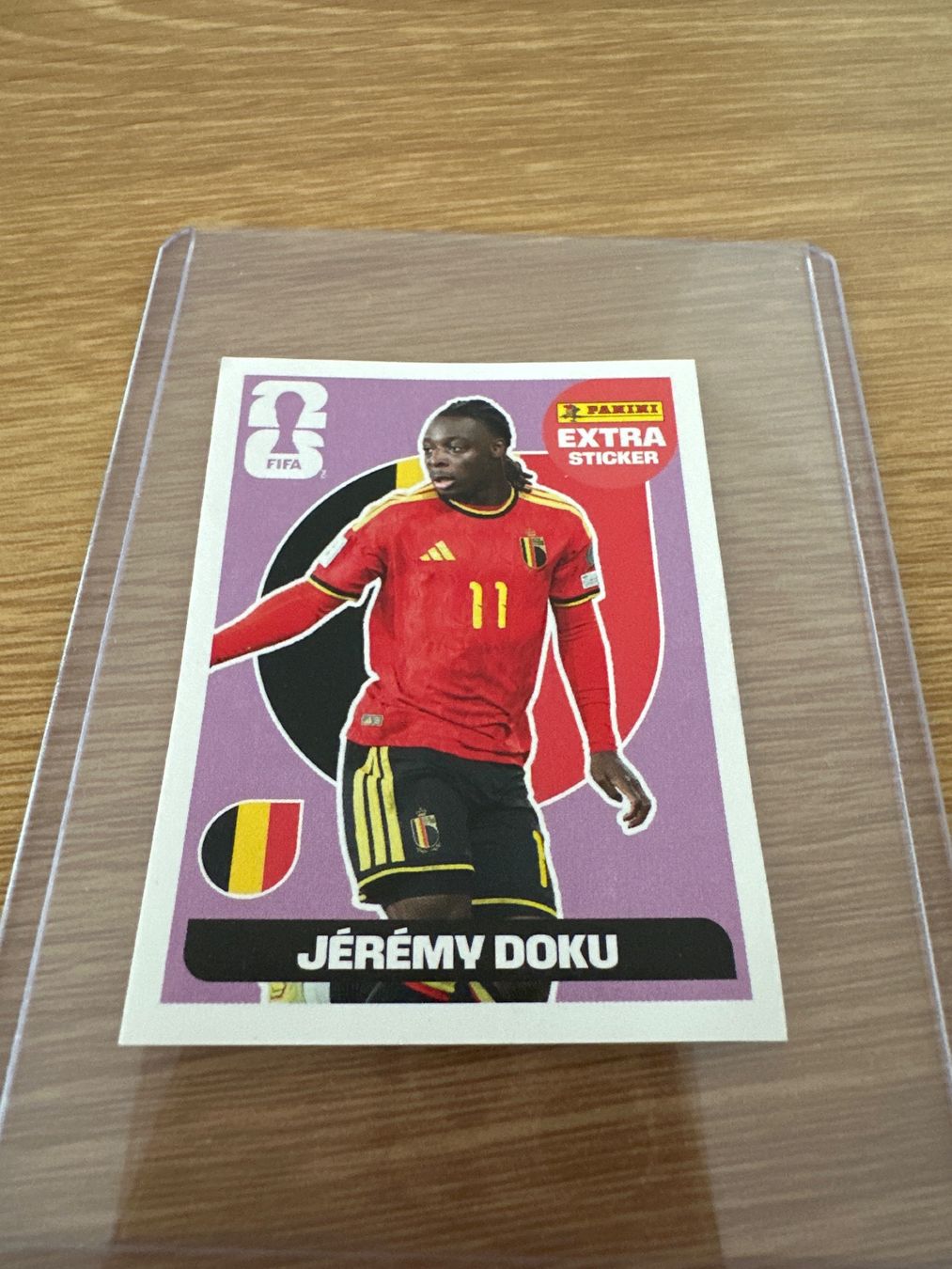 Panini Carte collezionabili: Extra Sticker Lila WM 26: Jeremy Doku – Nuovo e nell'imballaggio originale da Winterthur venduto da sah_gn89