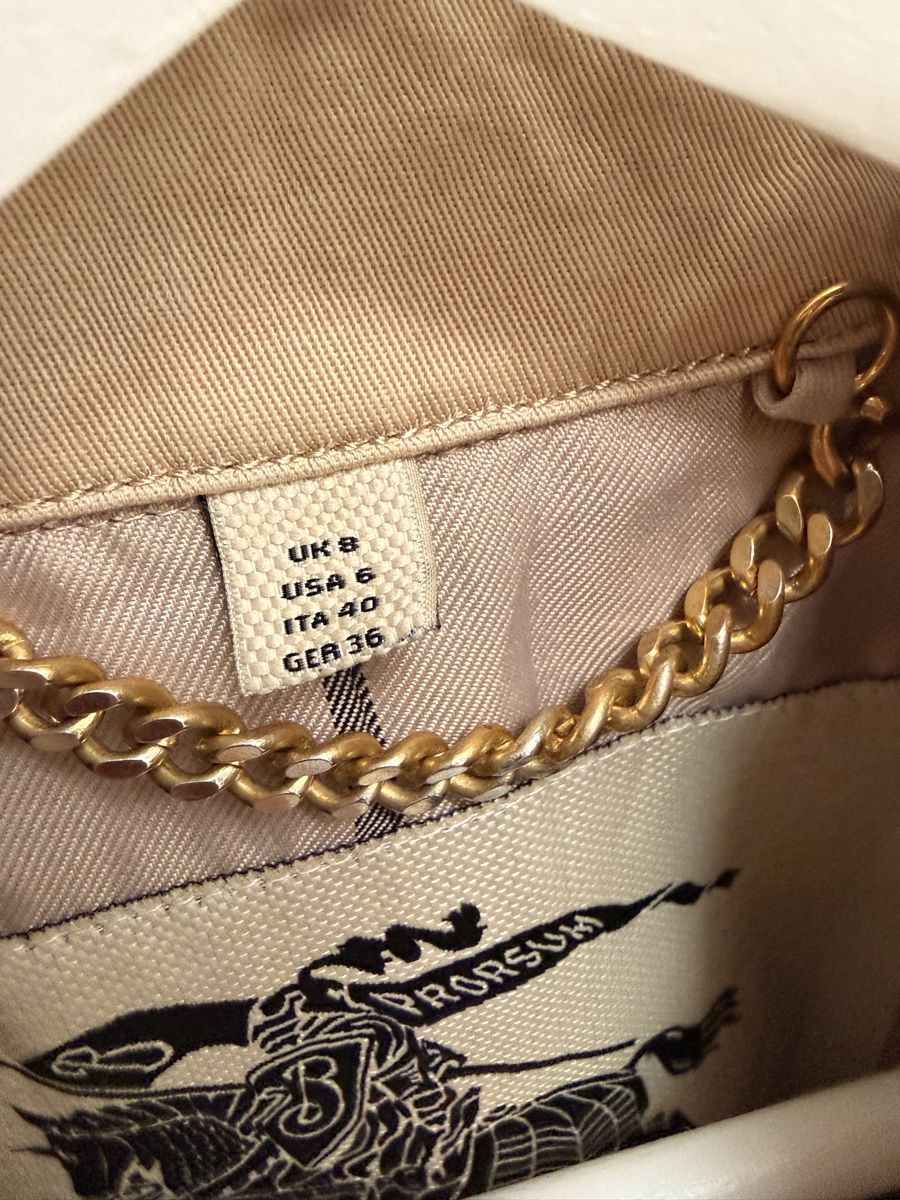 Burberry Cappotti: Burberry Jacke – Usato da Basel venduto da RausindieNatur 1