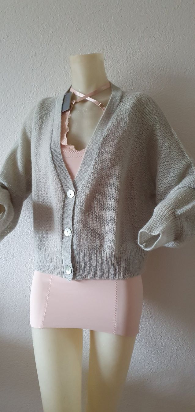 Nile Giacche: NILE Strickjacke XL, NEU, Woolblend – Nuovo e nell'imballaggio originale da Niederbipp venduto da blu_jw7r 1