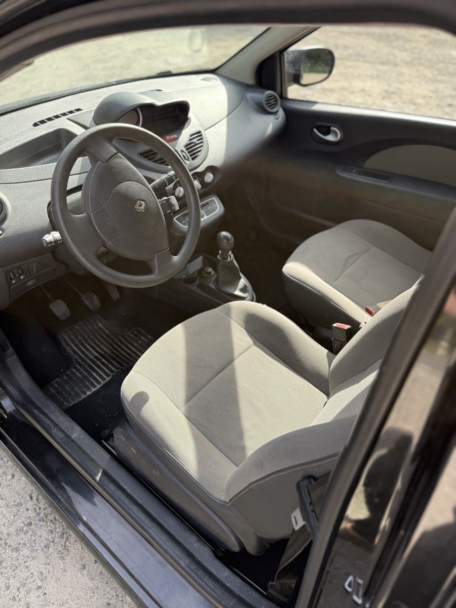 Renault Autos: Renault Twingo – Gebraucht aus Schwarzenburg von diablo37 5