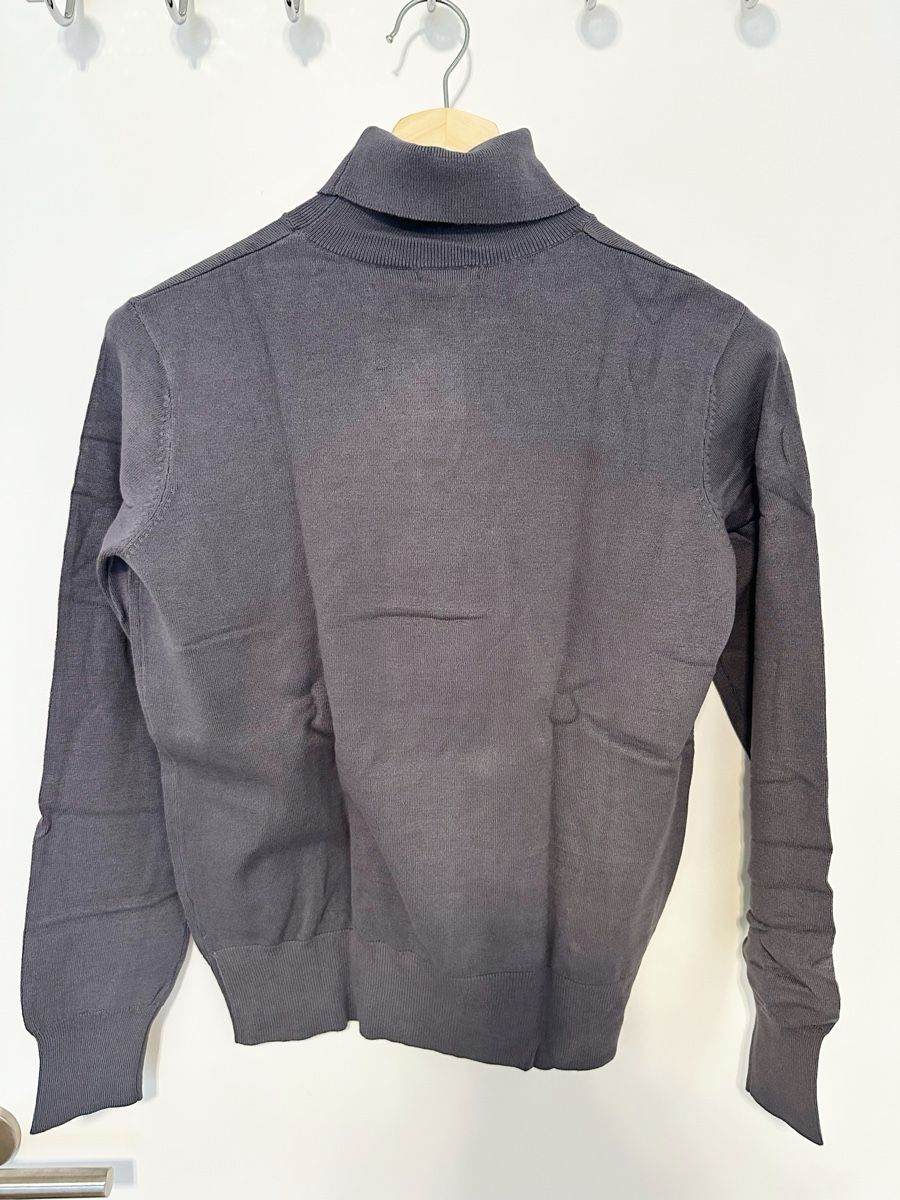 H&M Maglioni & Felpe: Rollkragenpullover, H&M, Blaugrau, Grösse M - neu – Nuovo (secondo la descrizione) da Eglisau venduto da Brewster1 2