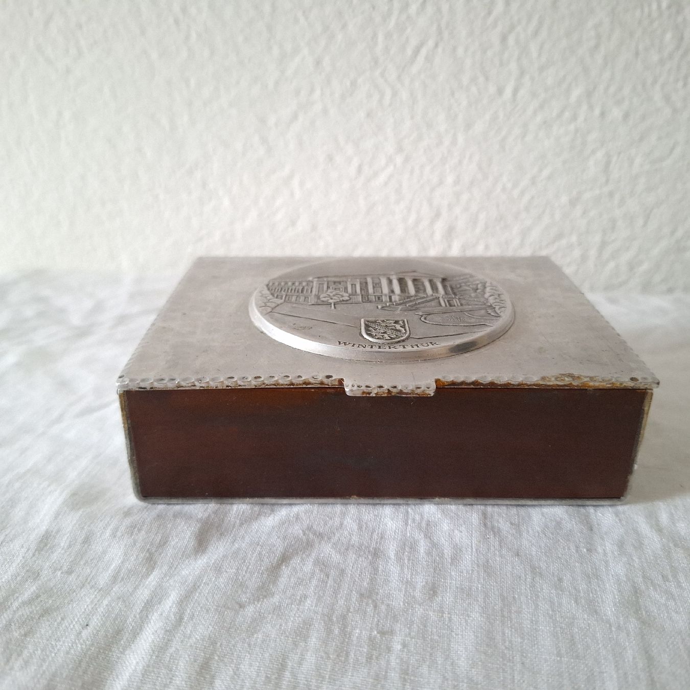 Tutte le decorazioni: Versand möglich! Alte Dose, Schatulle, Winterthur  Stadthaus – Usato da Winterthur venduto da Goldpipau 3