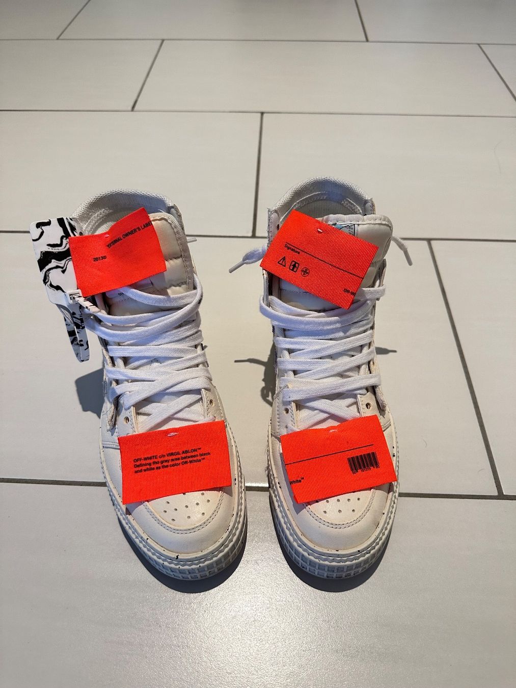 Off-White Scarpe da uomo: OFF WHITE Off Court 3.0 beige – Usato da Zug venduto da cieeeeelo