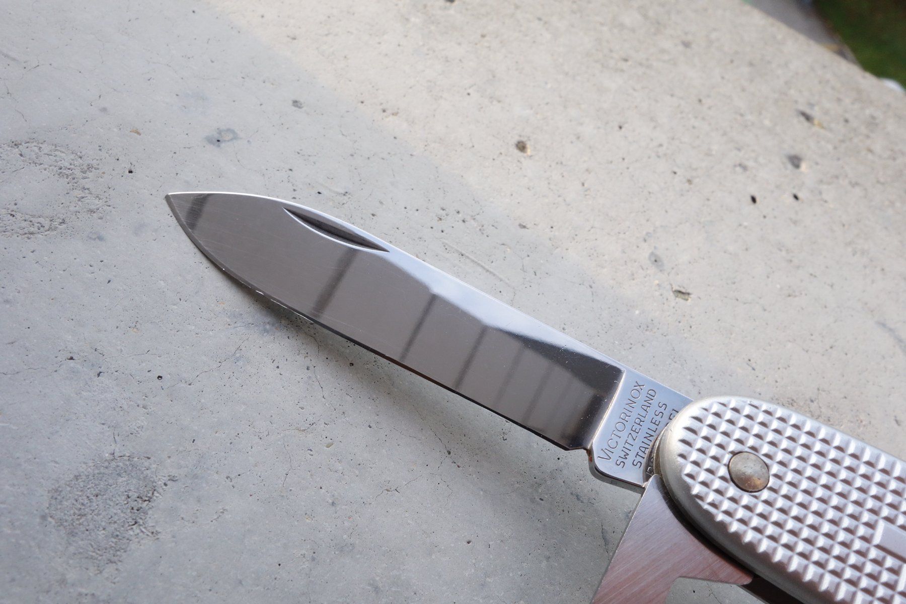 Victorinox Coltelli tascabile: Victorinox Technician Old Cross Sackmesser – Usato da St. Gallen venduto da 8201 9