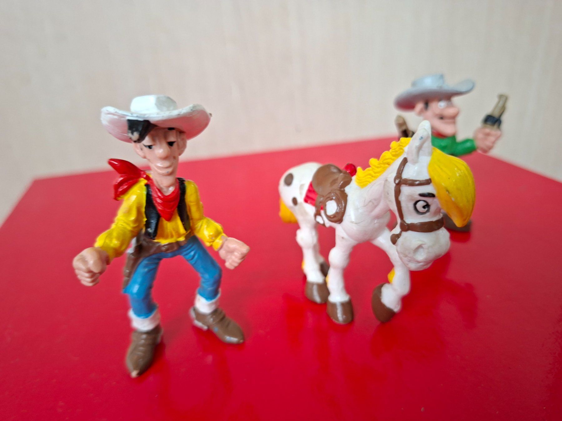 Statuette: Lucky Luke Figuren Set – Usato da Studen SZ venduto da Koller2525 1