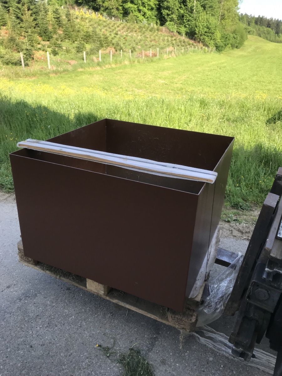 Box contenitori: Hochbeet – Nuovo e nell'imballaggio originale da Bazenheid venduto da DANI_SCHWEIZ