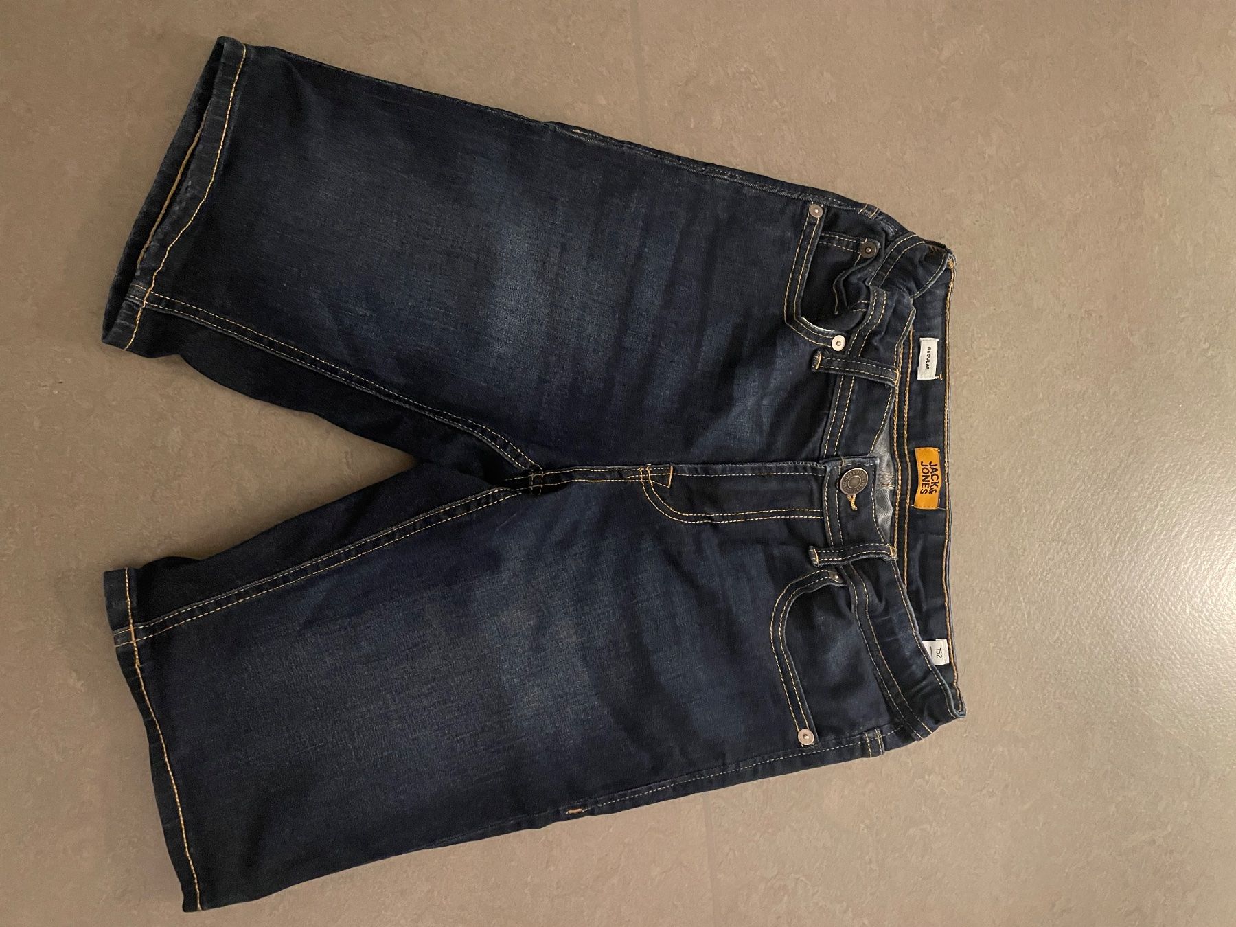 Jack & Jones Pantaloni: Jack&Jones kurze Jesns Hose – Nuovo (secondo la descrizione) da Zürich venduto da Ivona3