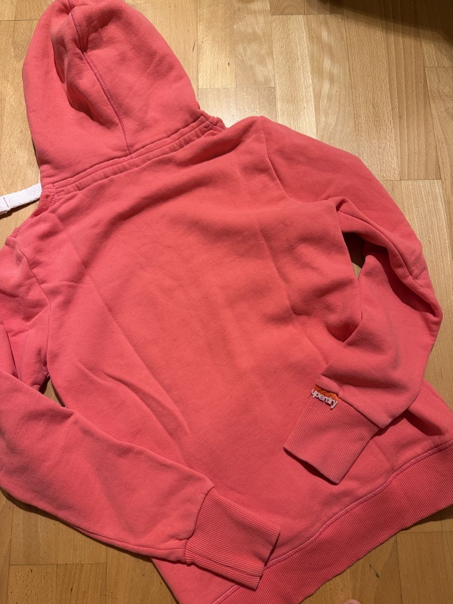 Superdry Pullover & Sweatshirts: Superdry Pullover Hoodie Gr. M pink gebraucht – Gebraucht aus kloten von domireto 4