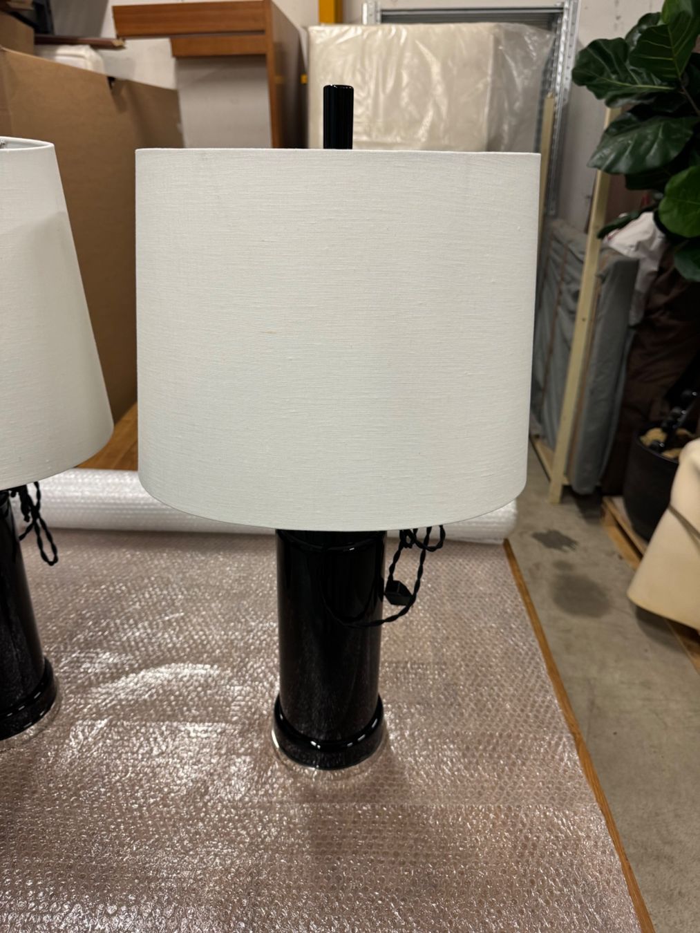Lampenschirme: 2 Lampen – Gebraucht aus Horgen von NLBruno 3