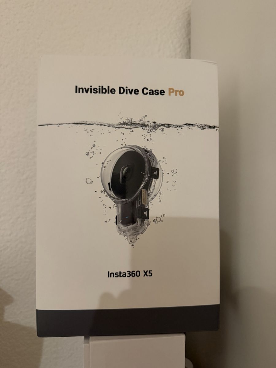 Insta360 Lampade & Macchine fotografiche: Insta360 X5 Dive Case Pro – Nuovo (secondo la descrizione) da Bassersdorf venduto da Trampolin8634