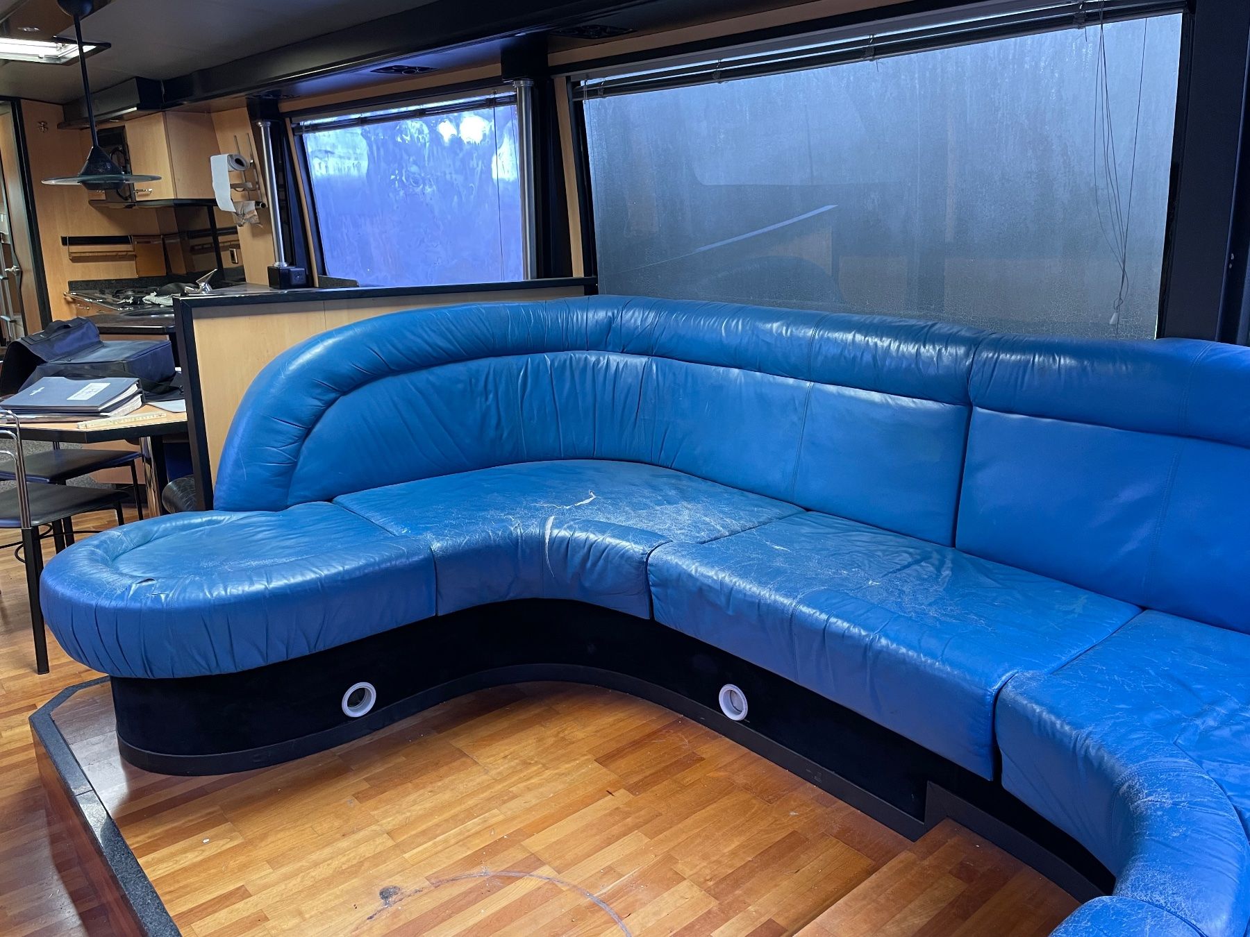 Mobilhome: Wohnmobil-Tinyhouse-Provisorium-Camper – Usato da Bergdietikon venduto da stefania_88 9