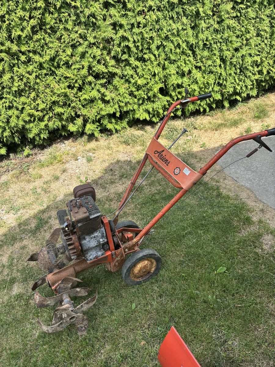 Tutte le macchine: Ariens Jet Motorhacke – Difettoso da Heiligkreuz (Mels) venduto da win_ql55
