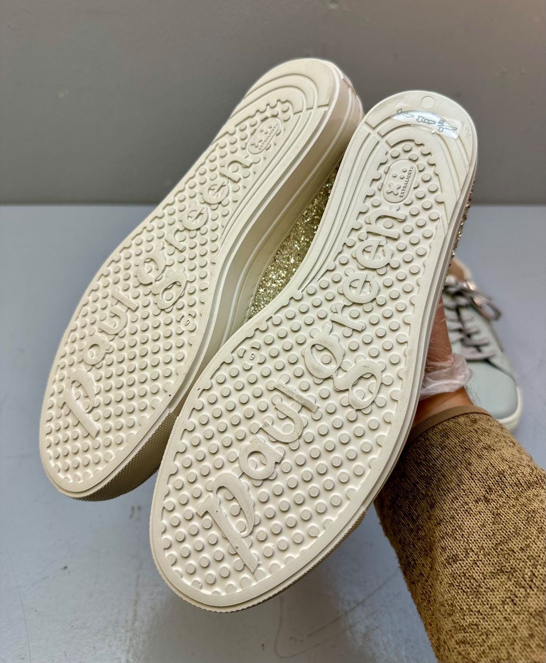 Chaussures femmes: 2x DAMENSCHUHE GR 39 AB 1.- !!! – D'occasion à Zürich par NIKI777 2