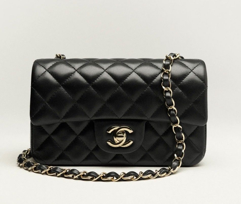Chanel Sacs femmes: Chanel mini rectangular black – Neuf (Voir description) à Zürich par Loveluxery