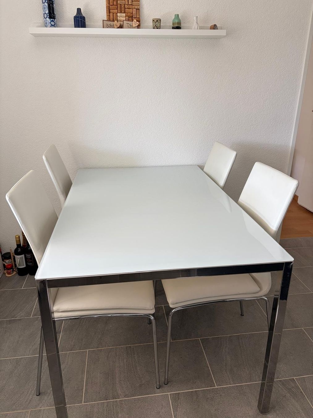 Sedie: 4 Stühle weiss aus Kunstleder – Usato da Uster venduto da isa_b8fq 2