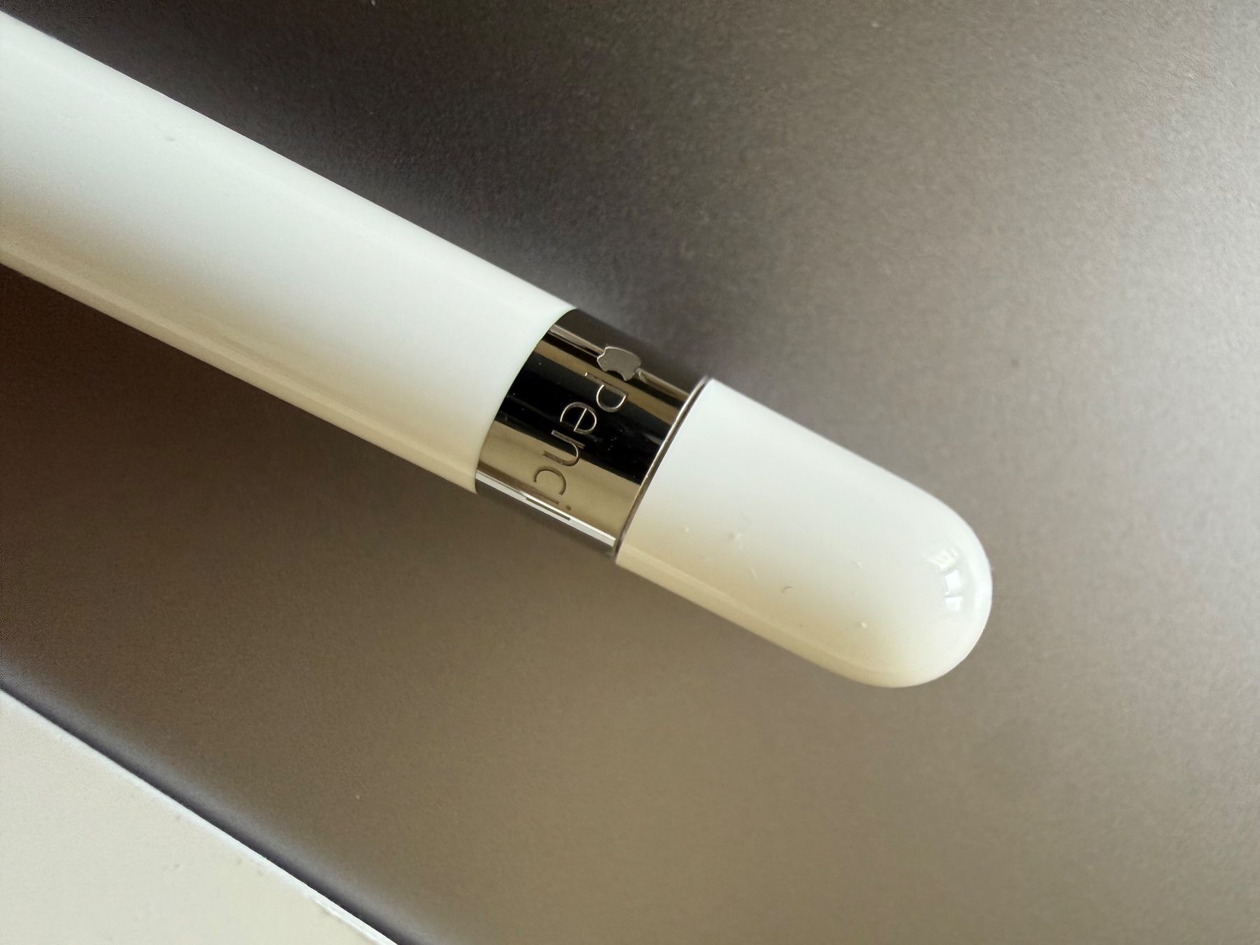 Apple Penna & Evidenziatori: Apple Pencil  1re génération, NEUF – Nuovo (secondo la descrizione) da Lausanne venduto da Ab1l1o 1