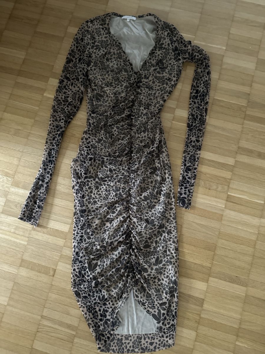 Patrizia Pepe Kleider: PATRIZIA PEPE figurbetontes Kleid, NEU, – Neu (gemäss Beschreibung) aus Dübendorf von Bella1177