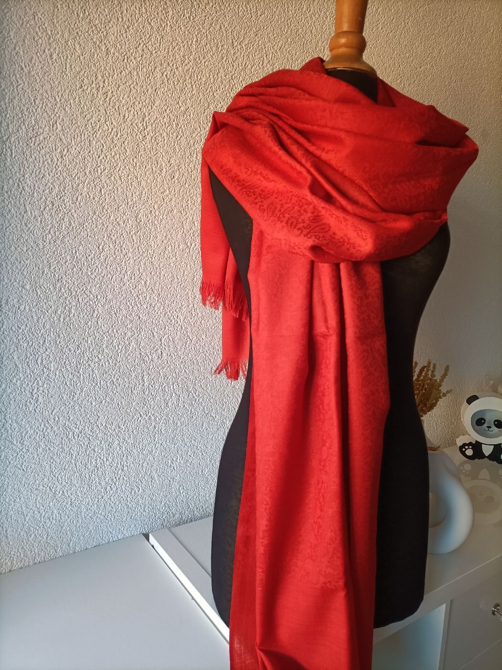Foulard & Sciarpe: châle cachemire neuf – Nuovo e nell'imballaggio originale da La Chaux-de-Fonds venduto da Luxary.25cachmirepro 6