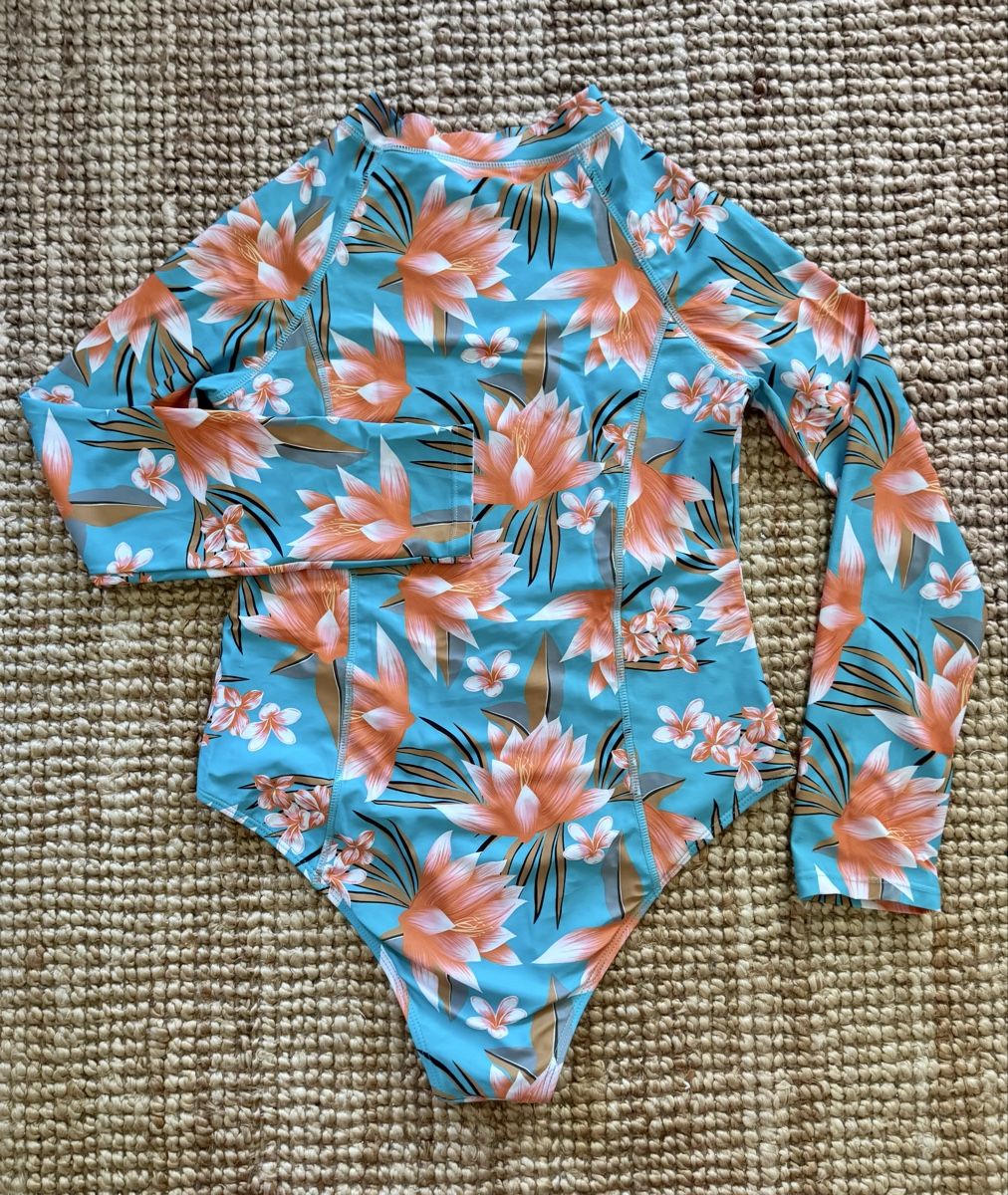 Maillots de bain & Bikinis: Badeanzug Langarm – Neuf (Voir description) à Zollikofen par AureusManus 2