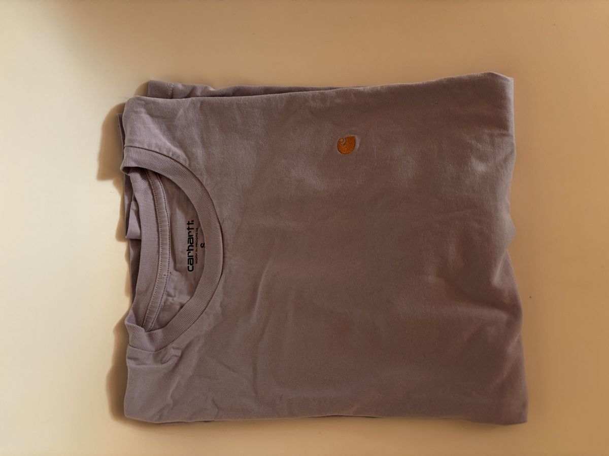 Carhartt T-shirt: Carhartt T-Shirt hellviolett – Usato da Lausen venduto da Claudj1 2