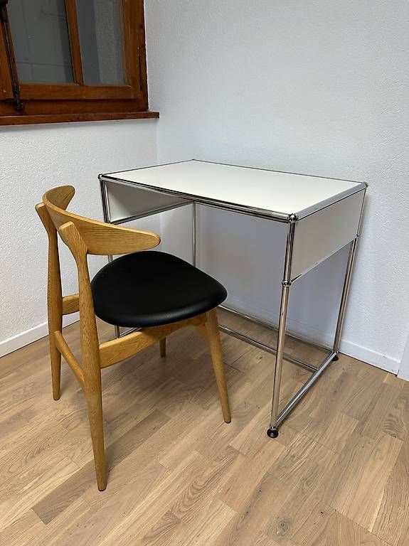 USM Scrivanie: Bureau / Desserte USM Haller en Blanc Pur // Ref. AY0435 – Usato da Ravoire venduto da ARKY_s