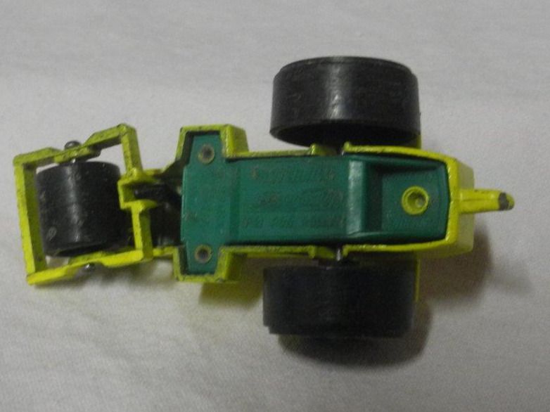 Matchbox Voitures modèles: MATCHBOX  NR. 21  ROD ROLLER    LEICHT BESPIELT – D'occasion à Gurtnellen par Murmeli99 4